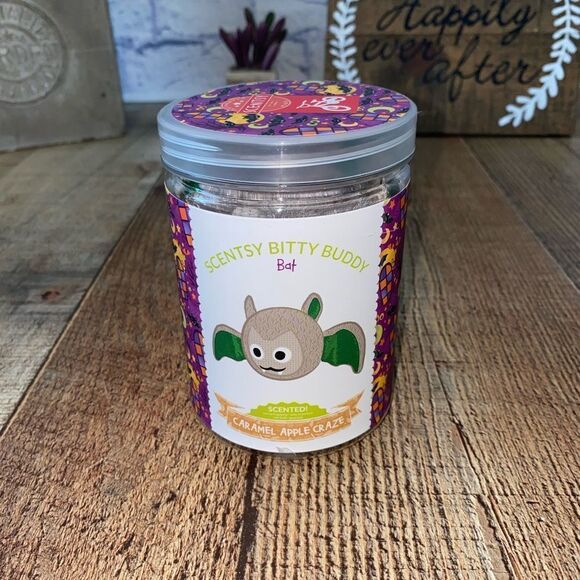 Scentsy Halloween ~ Bitty Buddy ~ “Bat” ~ Caramel Apple Craze Scent ~ NEW - Picture 4 of 6